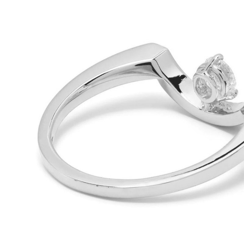 Bague_Intrepide_grand_arc_0.25ct_-_Or_blanc_18k_-_diamant_ethique_-_Loyale_Paris