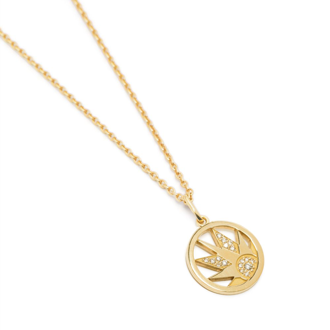 Charm Joie on Fine Chain - 18k yellow gold